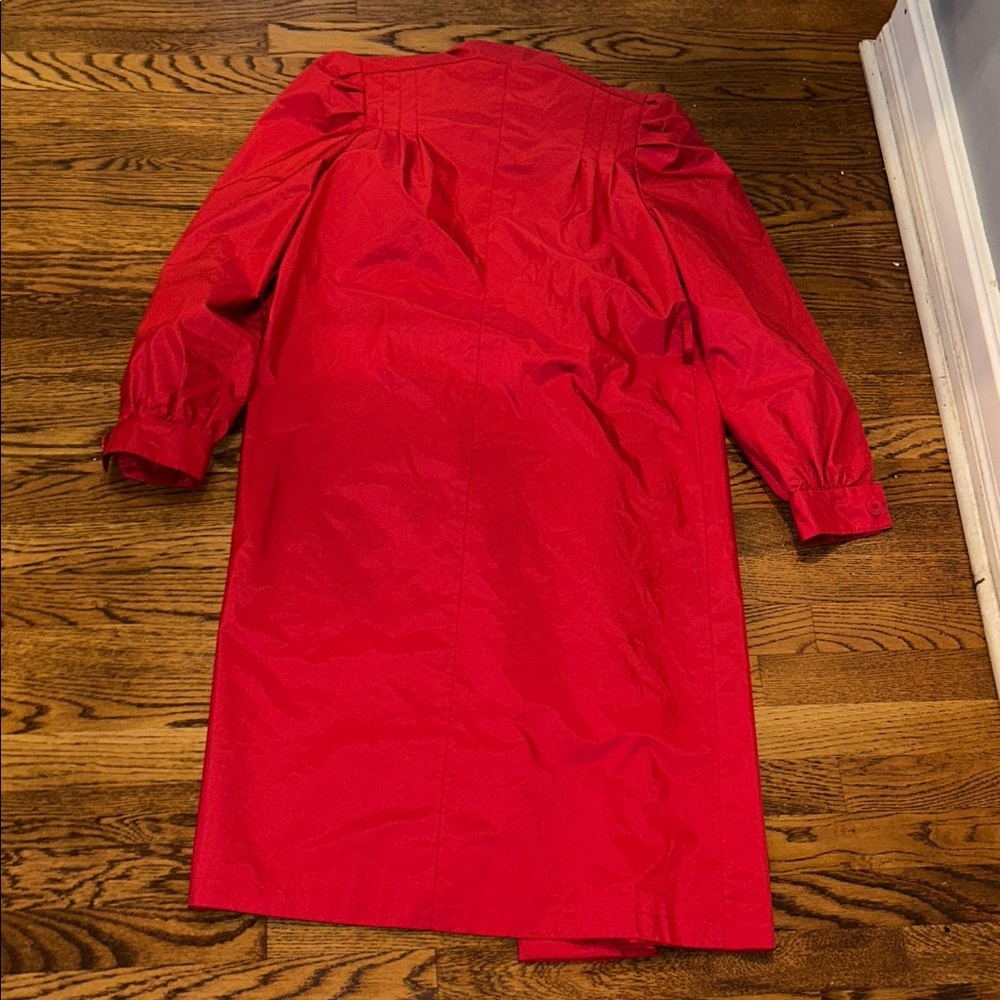 VINTAGE J. Gallery Red Button-Up Trench Coat Women’s Size 4 - Picture 3 of 8